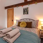 Inglenook * Skipton